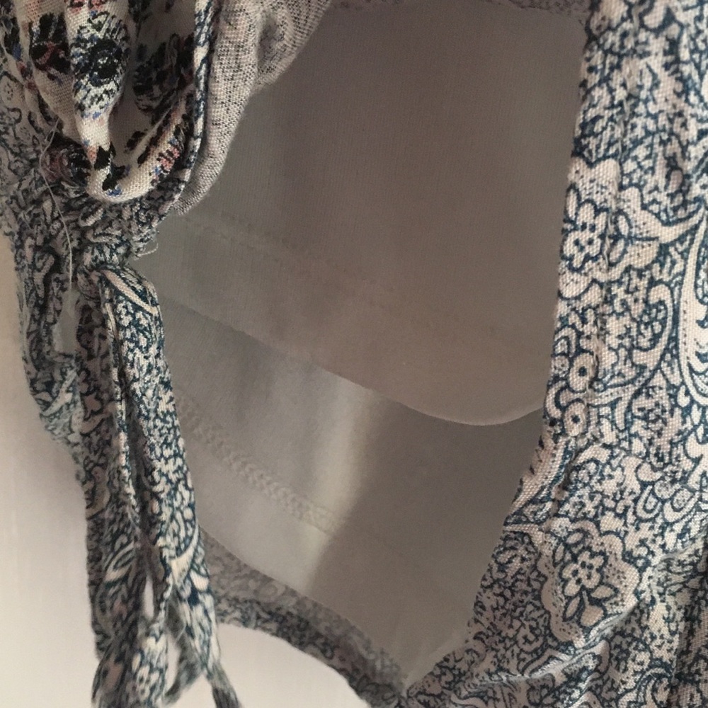 Francesca’s patterned shorts - Picture 5 of 6